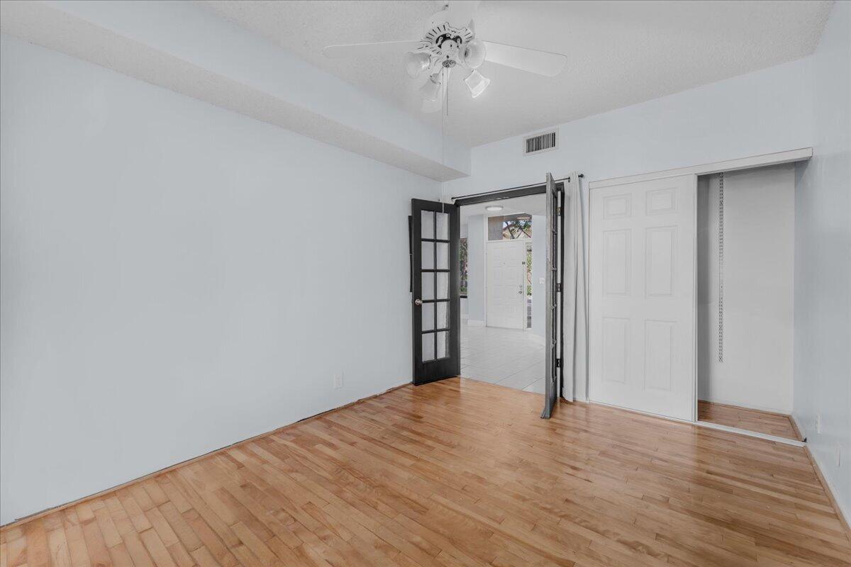 BRIDGEWATER CONDO - Residential