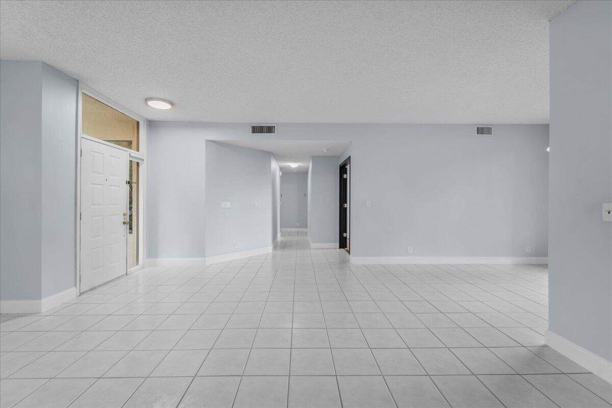 BRIDGEWATER CONDO - Residential