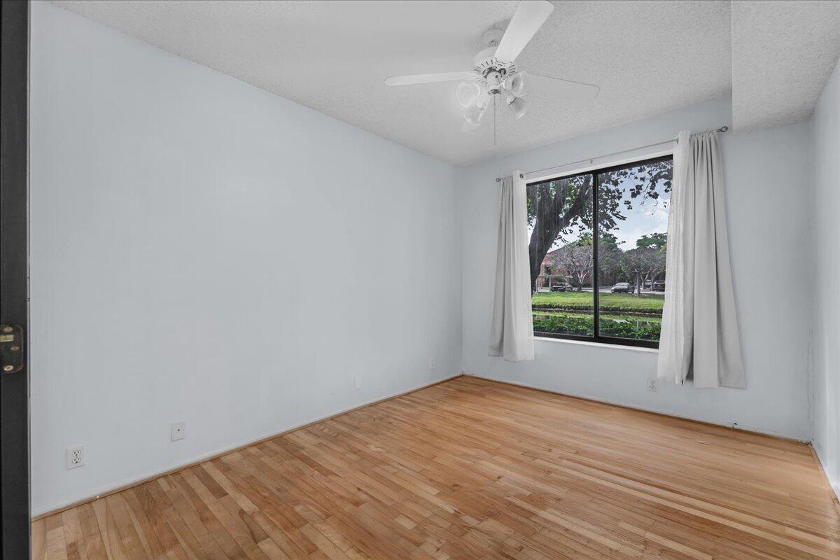 BRIDGEWATER CONDO - Residential