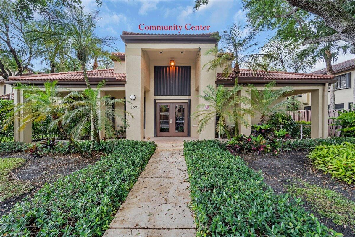 BRIDGEWATER CONDO - Residential