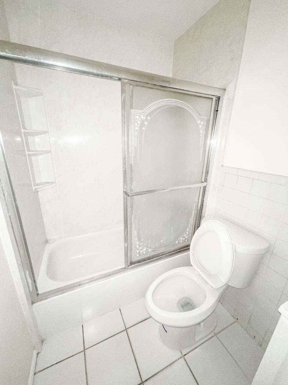 IXORA PARK PLAT NO 5 - Residential Lease