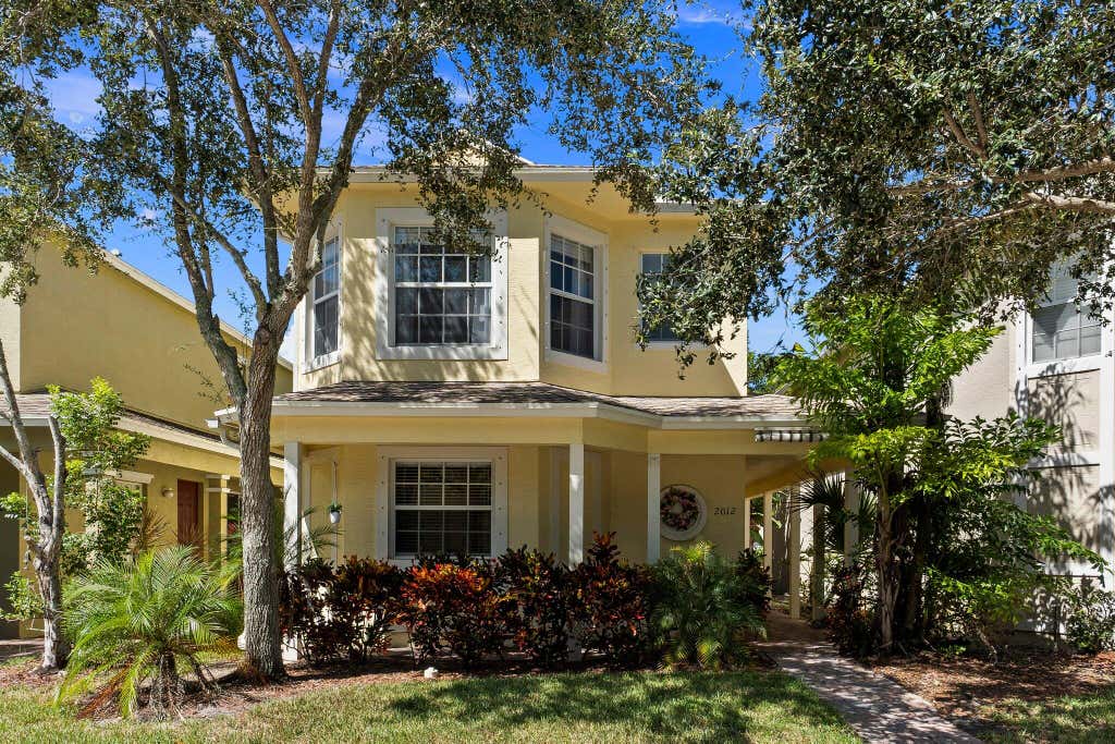 Photo of 2012 SE Avon Park Drive, Port Saint Lucie, FL 34952 (MLS # R10947608)