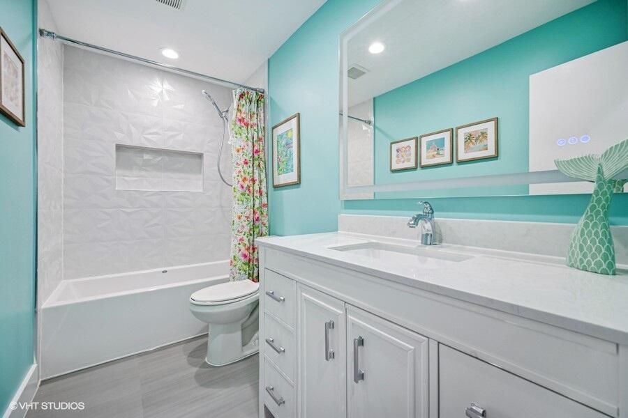 ROYAL OAK HILLS - Residential