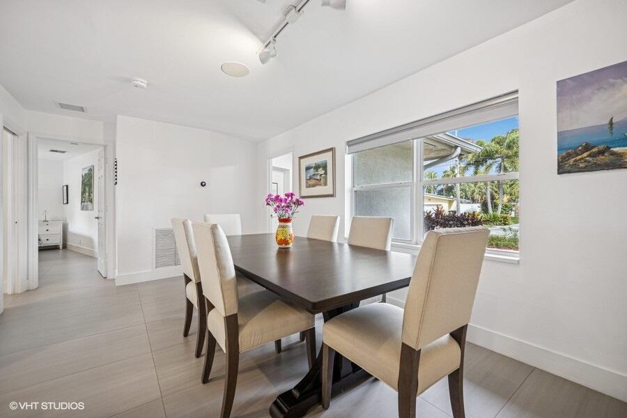 ROYAL OAK HILLS - Residential