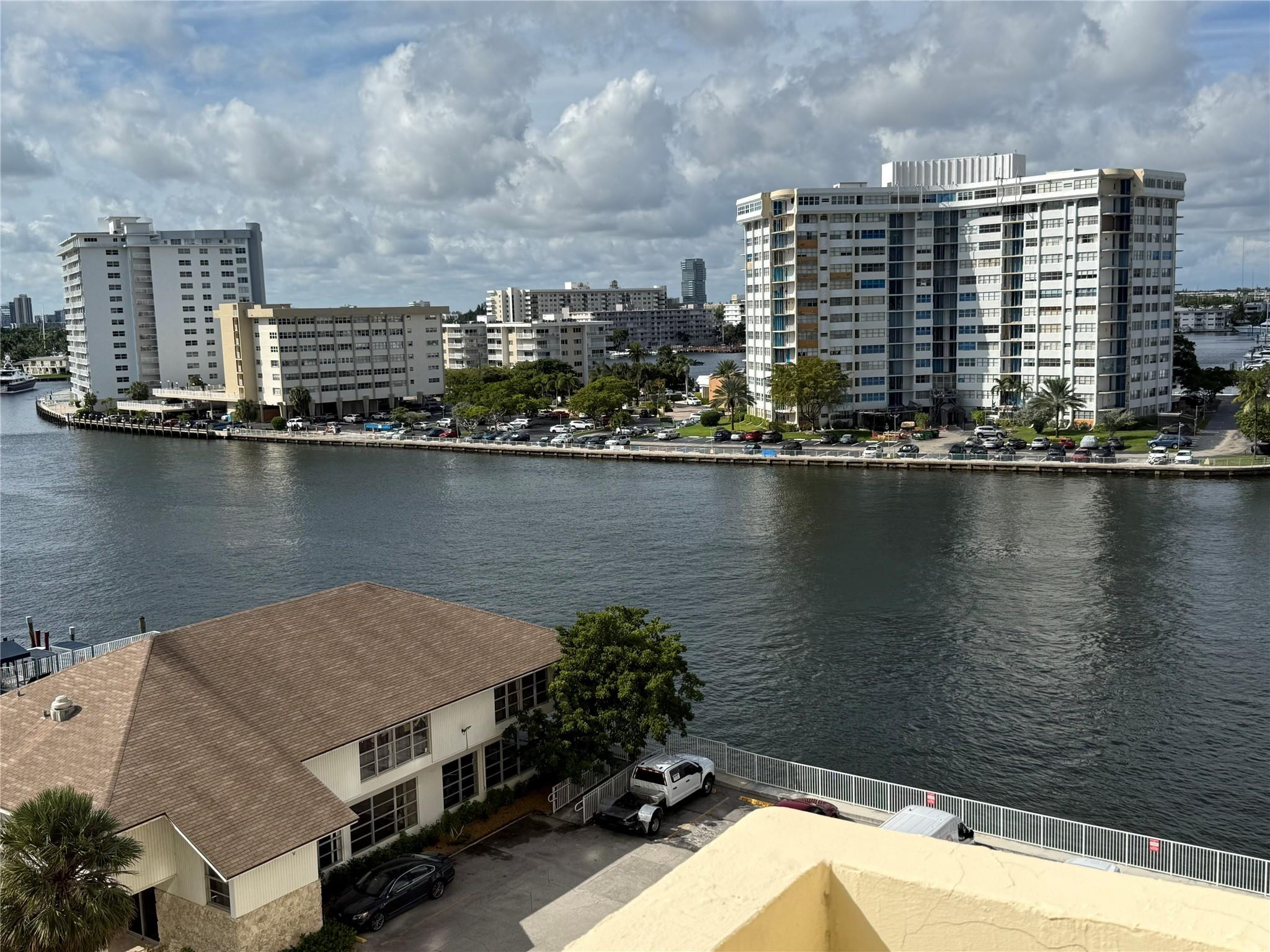 1833 S Ocean Drive 808