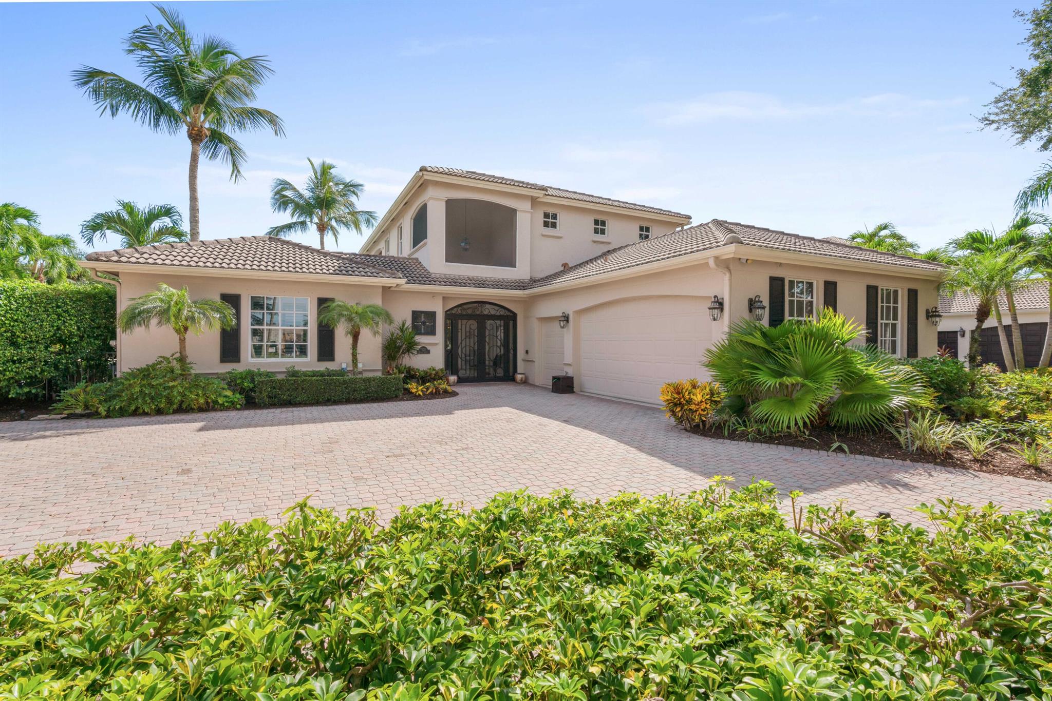 Admirals Cove - Residential