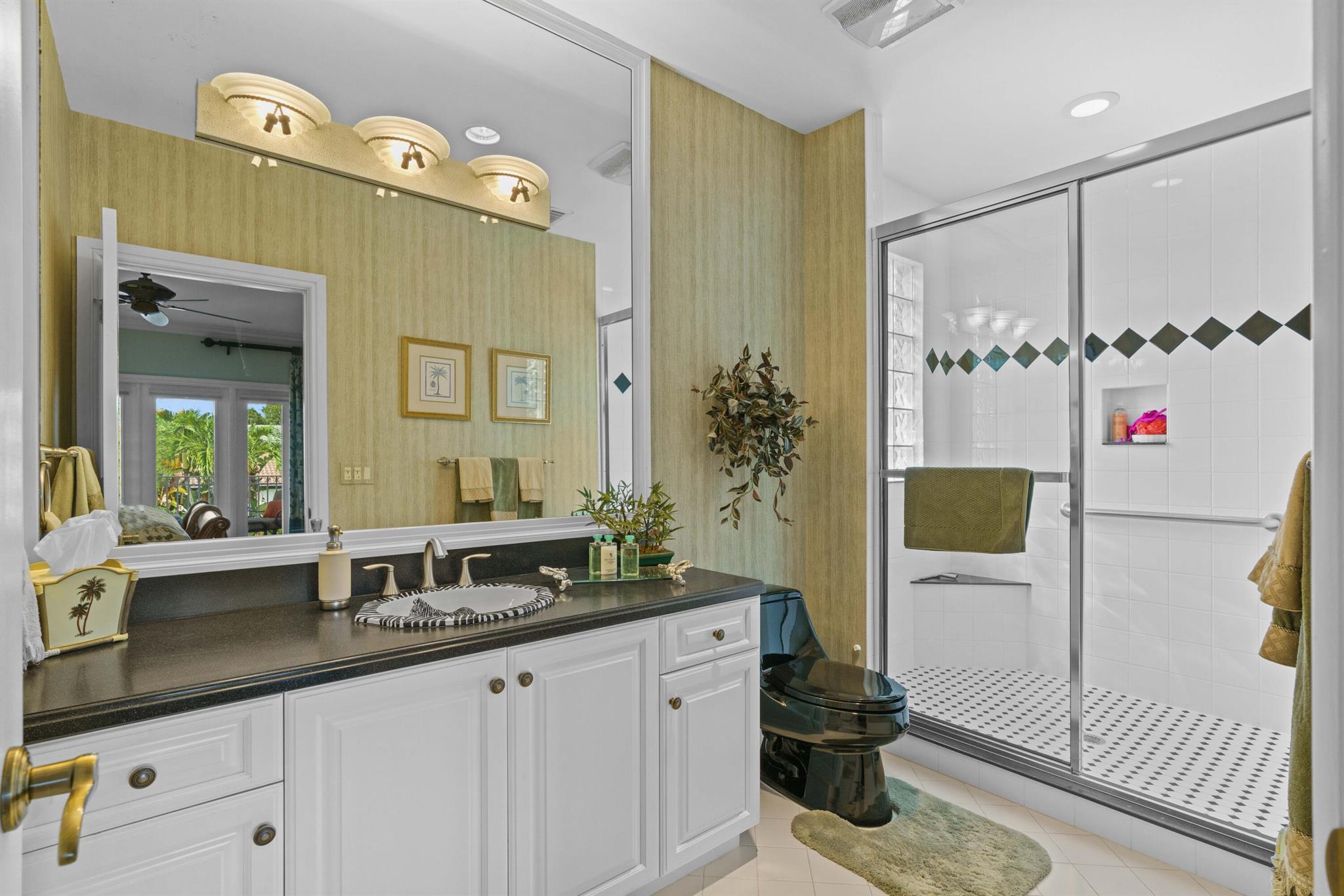 Admirals Cove - Residential