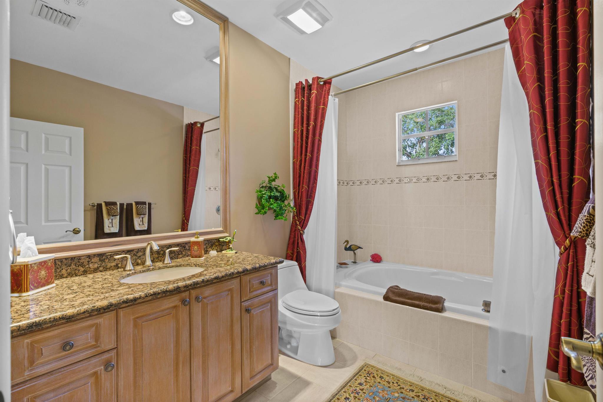 Admirals Cove - Residential