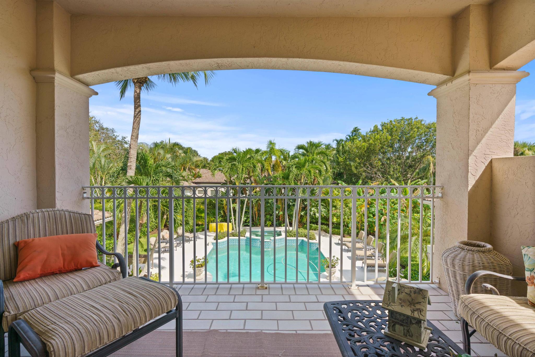 Admirals Cove - Residential