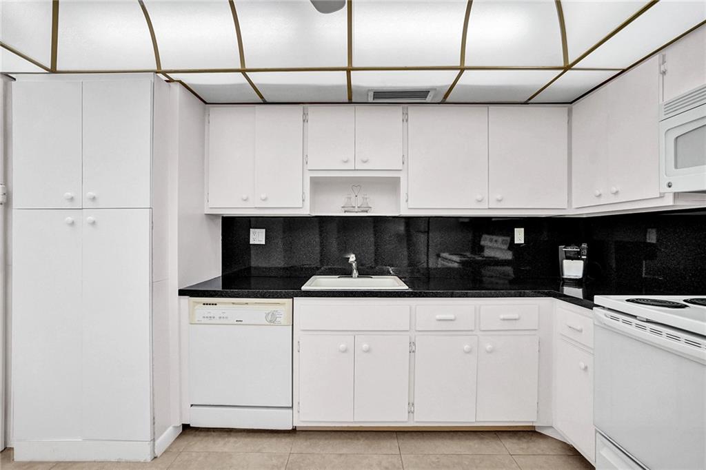 Allington Towers - Residential