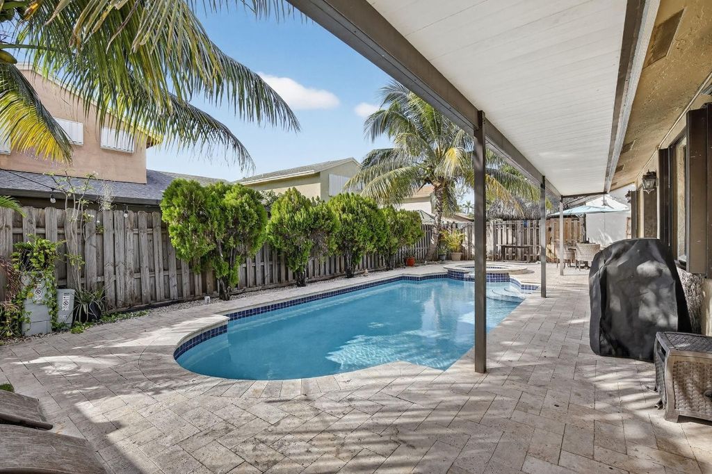 Photo of 691 Willow Grove Terrace, Davie, FL 33325 (MLS # F10536527)