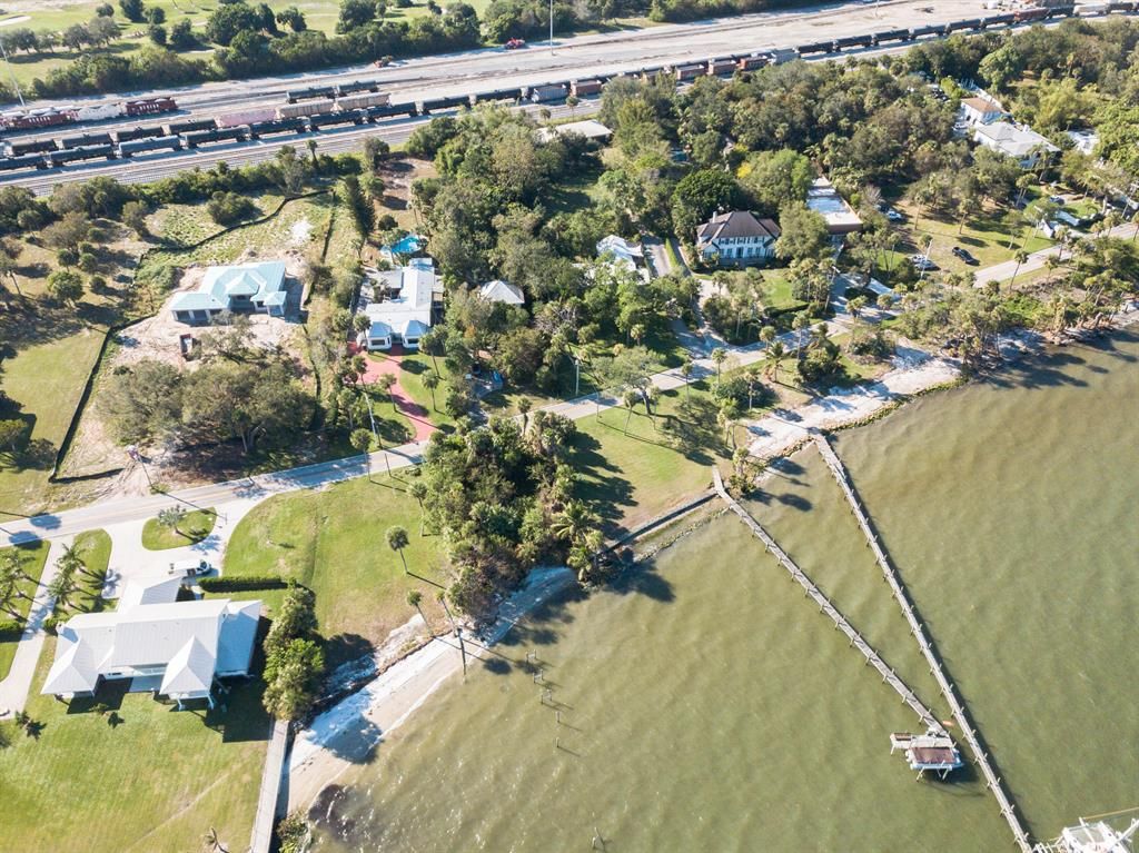 Photo of 1033 S Indian River Drive, Fort Pierce, FL 34950 (MLS # R10851225)