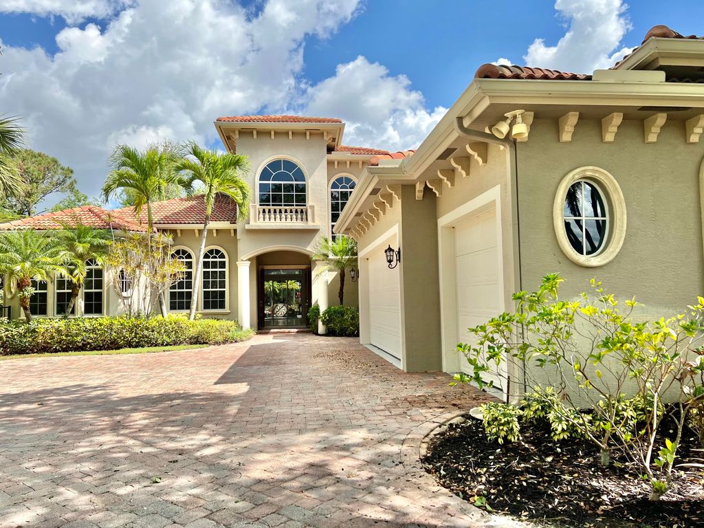 Photo of 31 SW Wiregrass Court, Palm City, FL 34990 (MLS # R10790425)