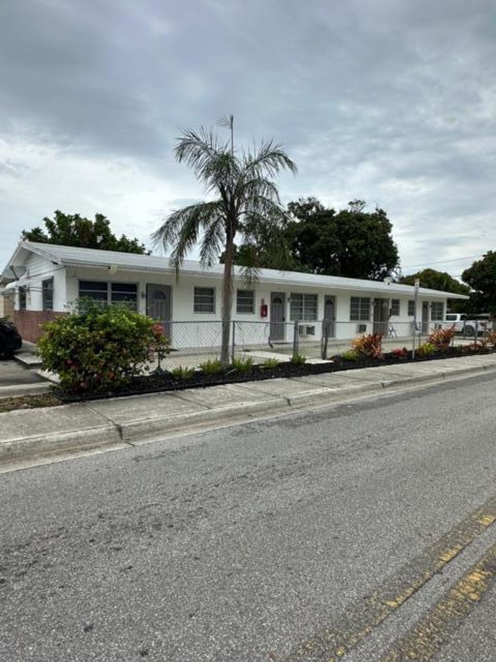 Photo of 932 S B Street #3, Lake Worth Beach, FL 33460 (MLS # R11101583)