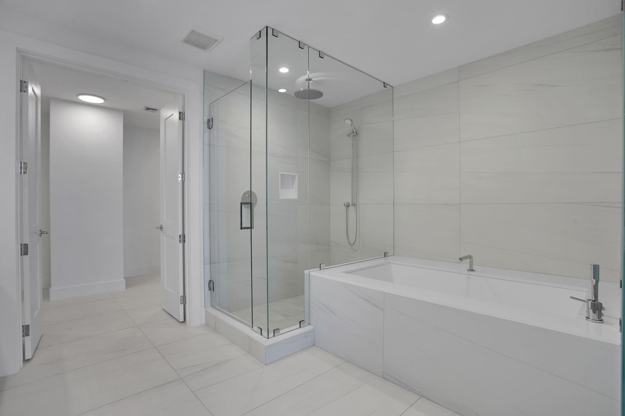 Selene Oceanfront Residen - Residential