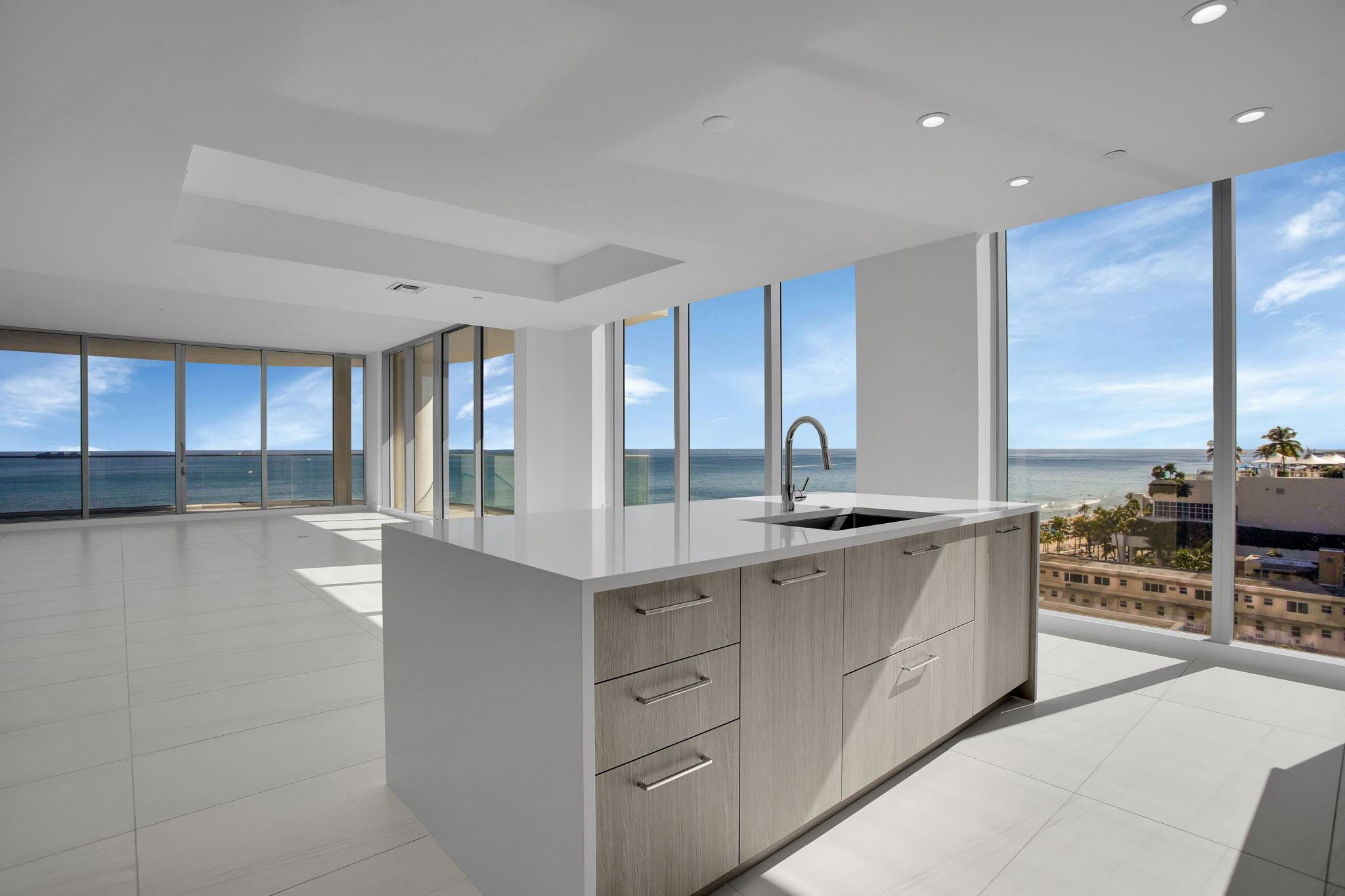 Selene Oceanfront Residen - Residential
