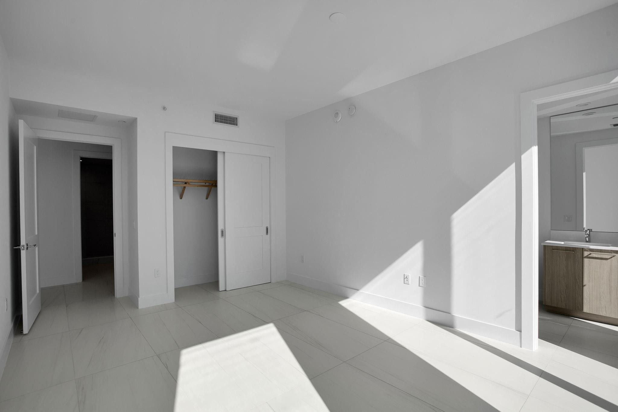 Selene Oceanfront Residen - Residential