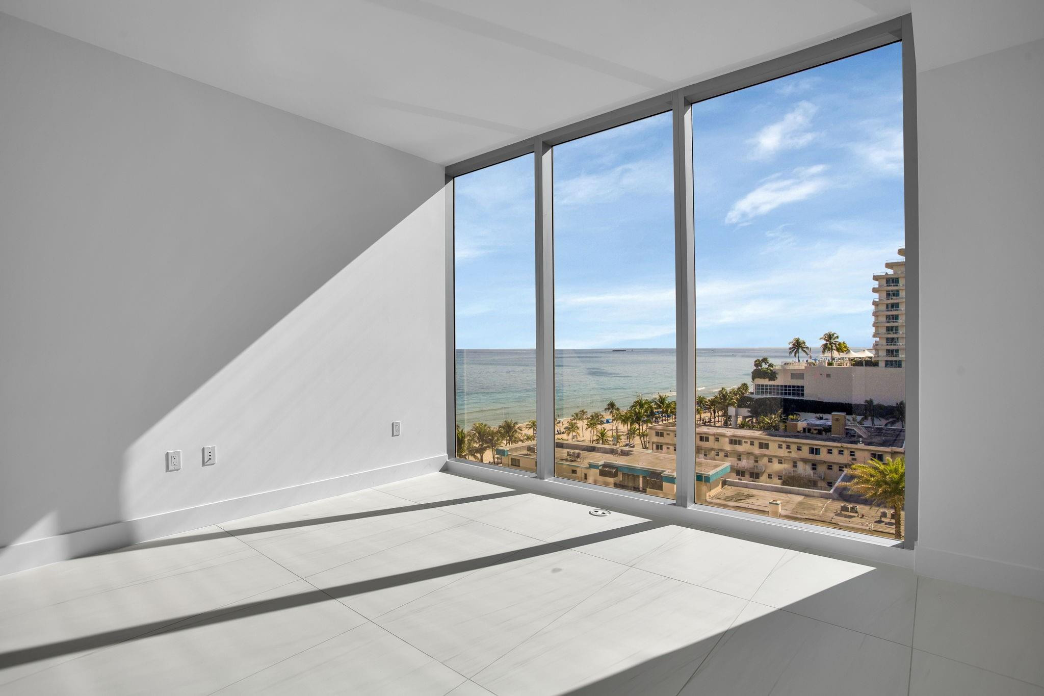 Selene Oceanfront Residen - Residential