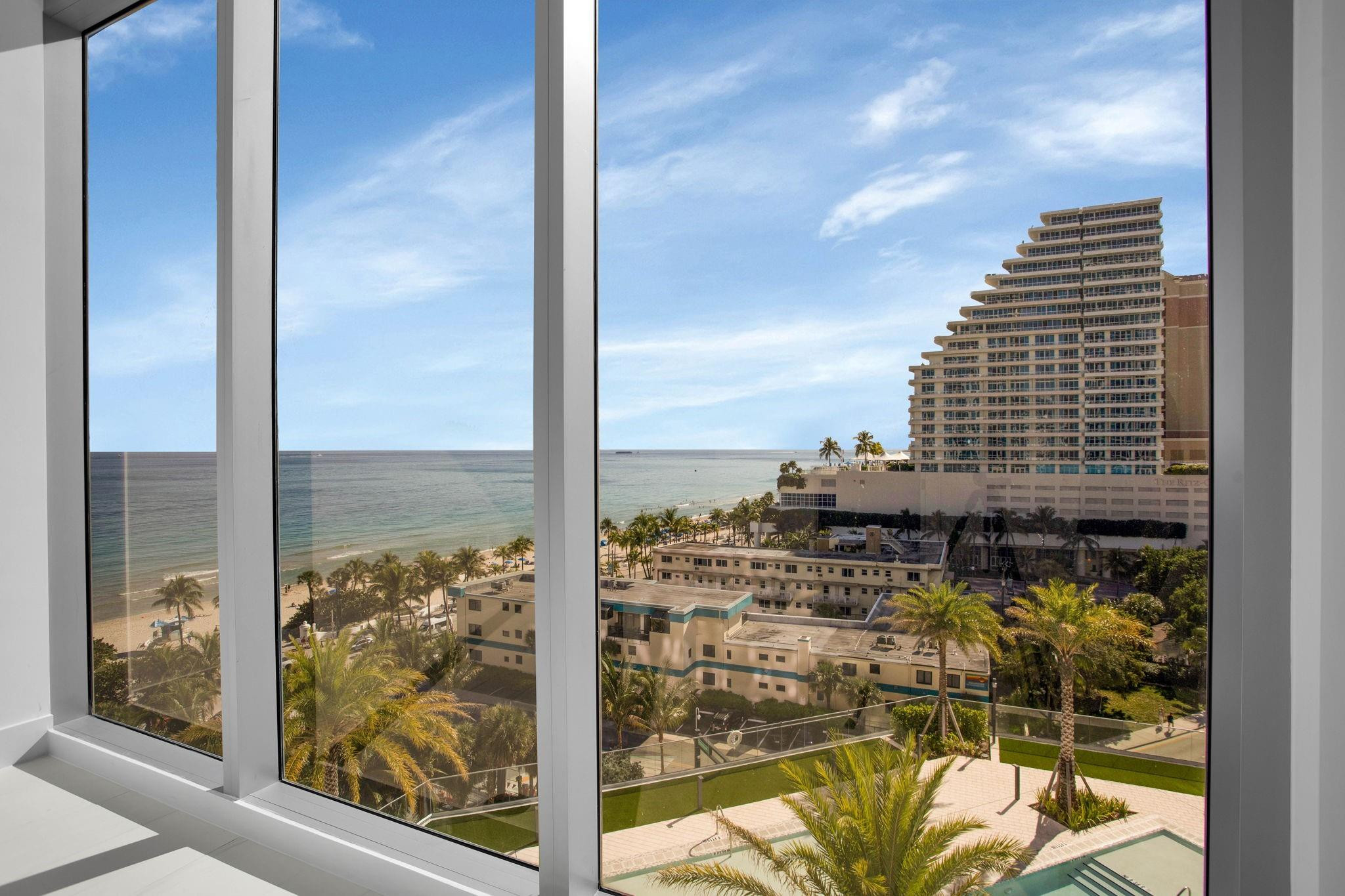 Selene Oceanfront Residen - Residential