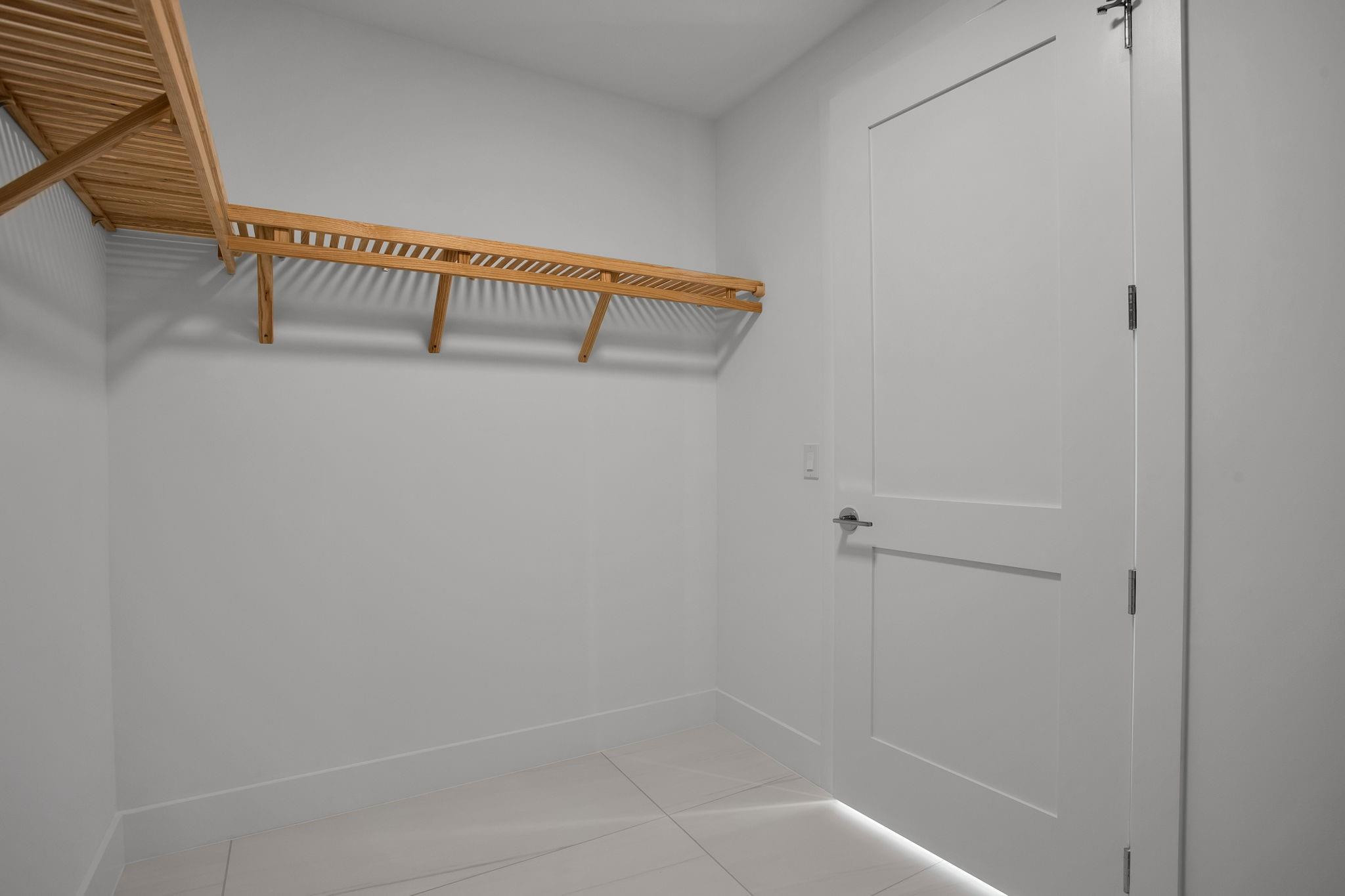 Selene Oceanfront Residen - Residential