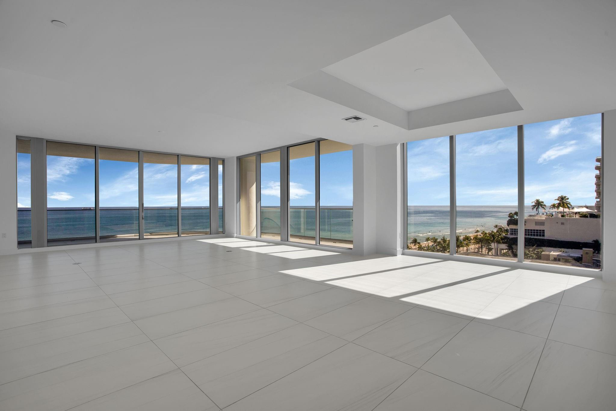 Selene Oceanfront Residen - Residential