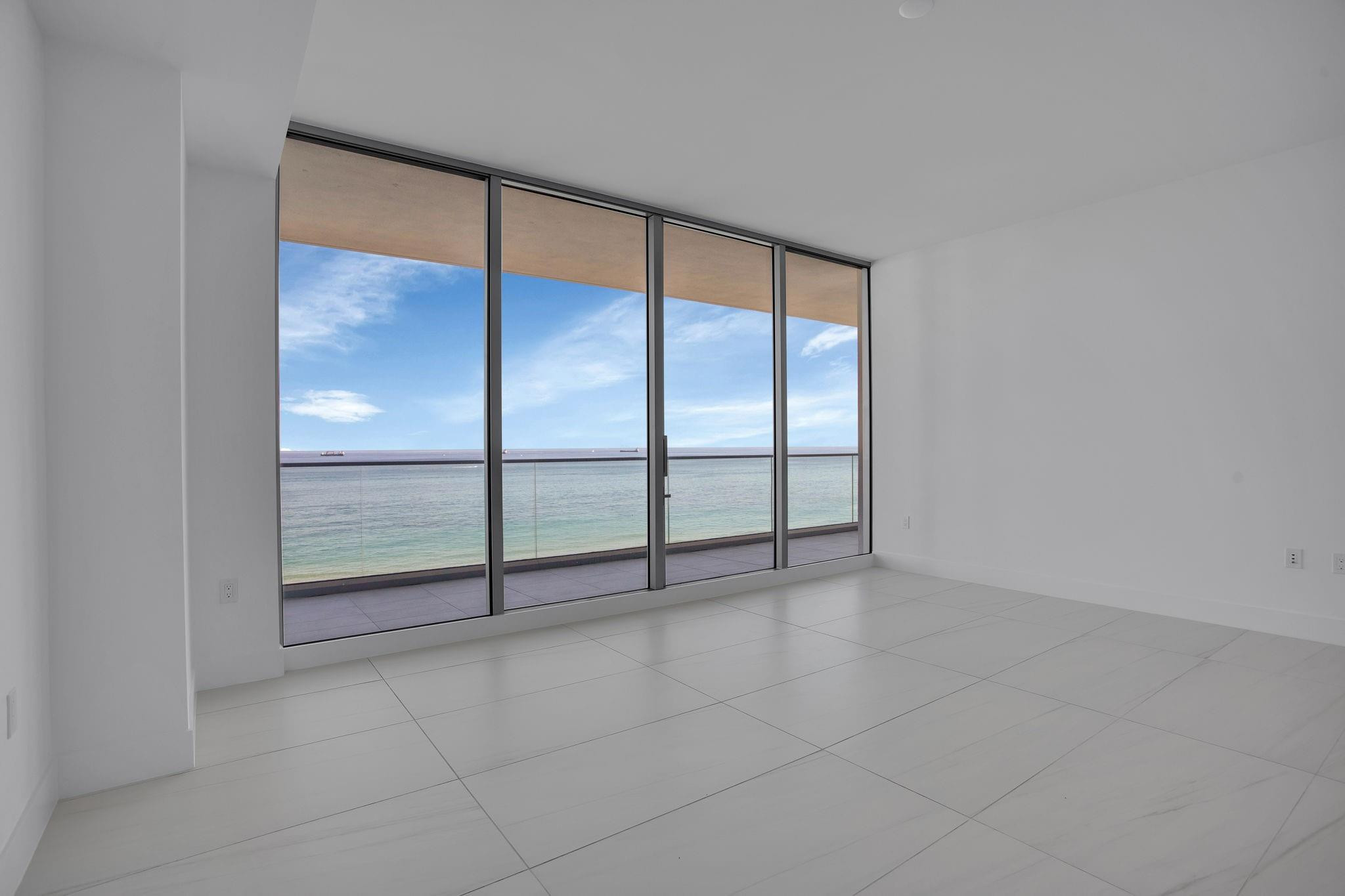 Selene Oceanfront Residen - Residential