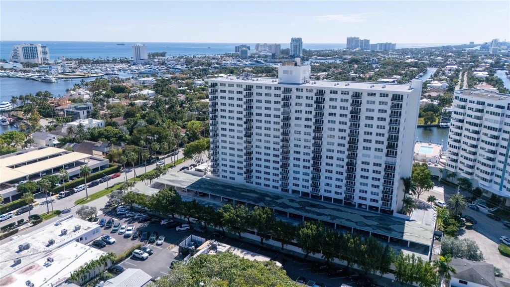Photo of 340 Sunset Drive #1808, Fort Lauderdale, FL 33301 (MLS # F10549630)