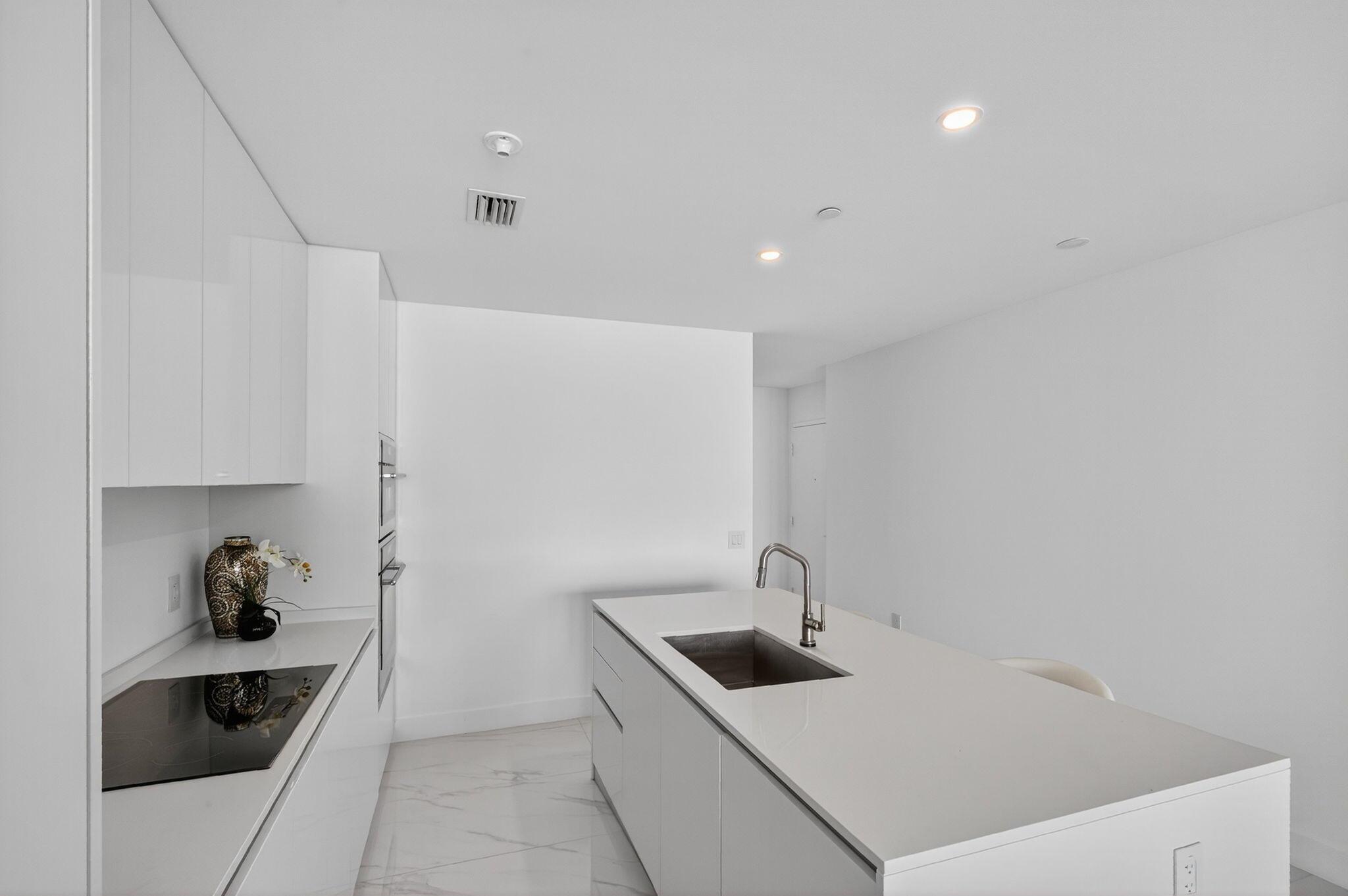700 NE 24th Street 1005