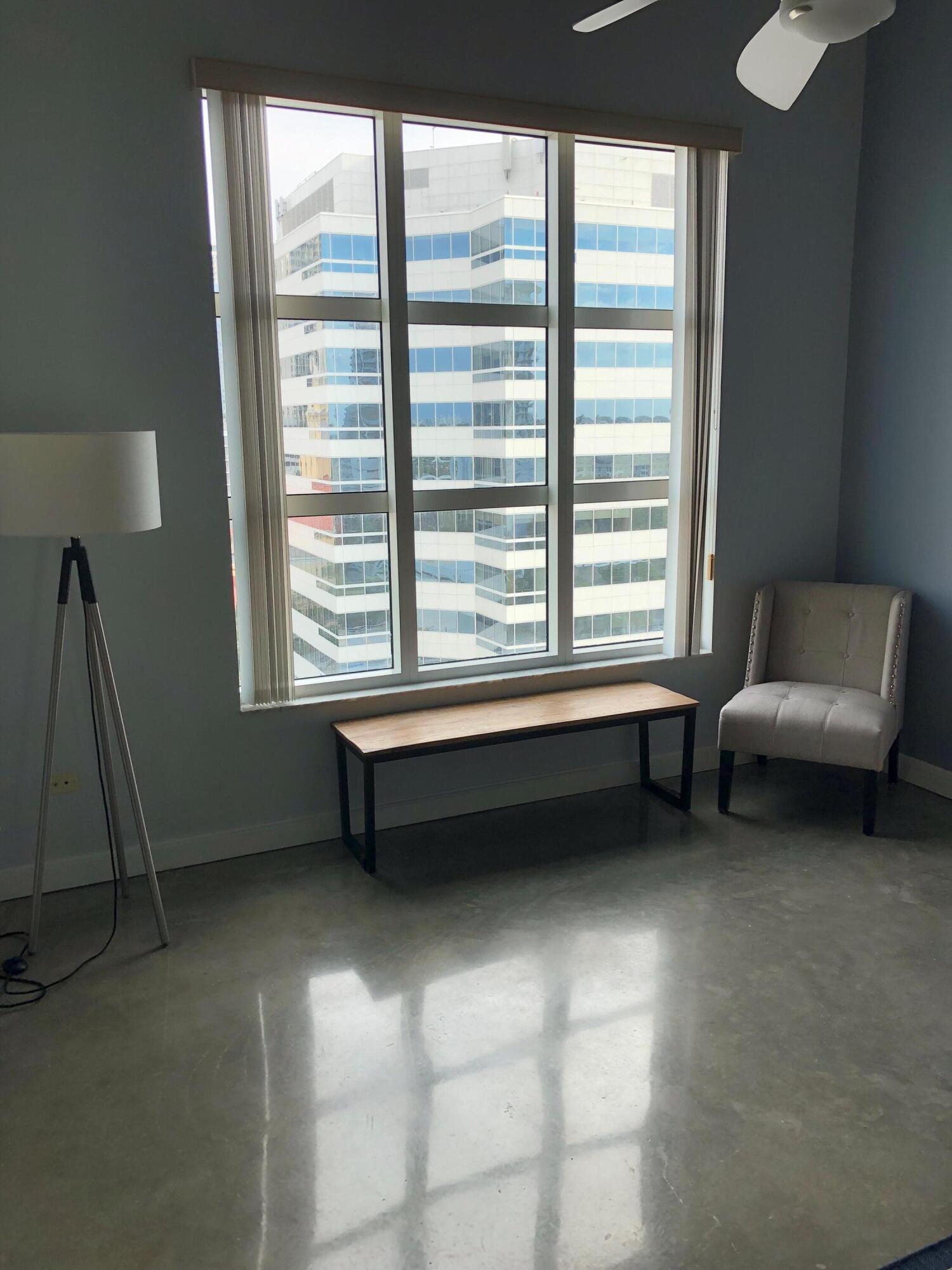 313 NE 2nd Street NE 901