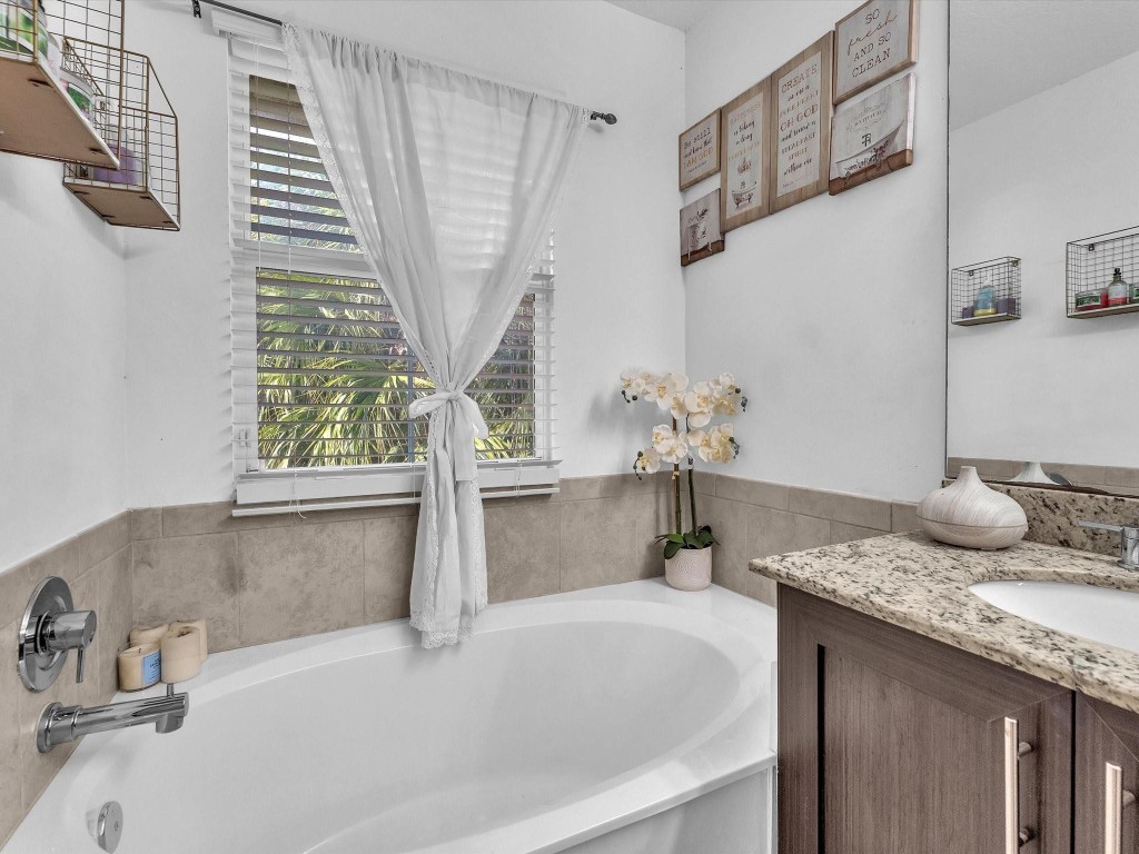 COLONY RESERVE - Residential