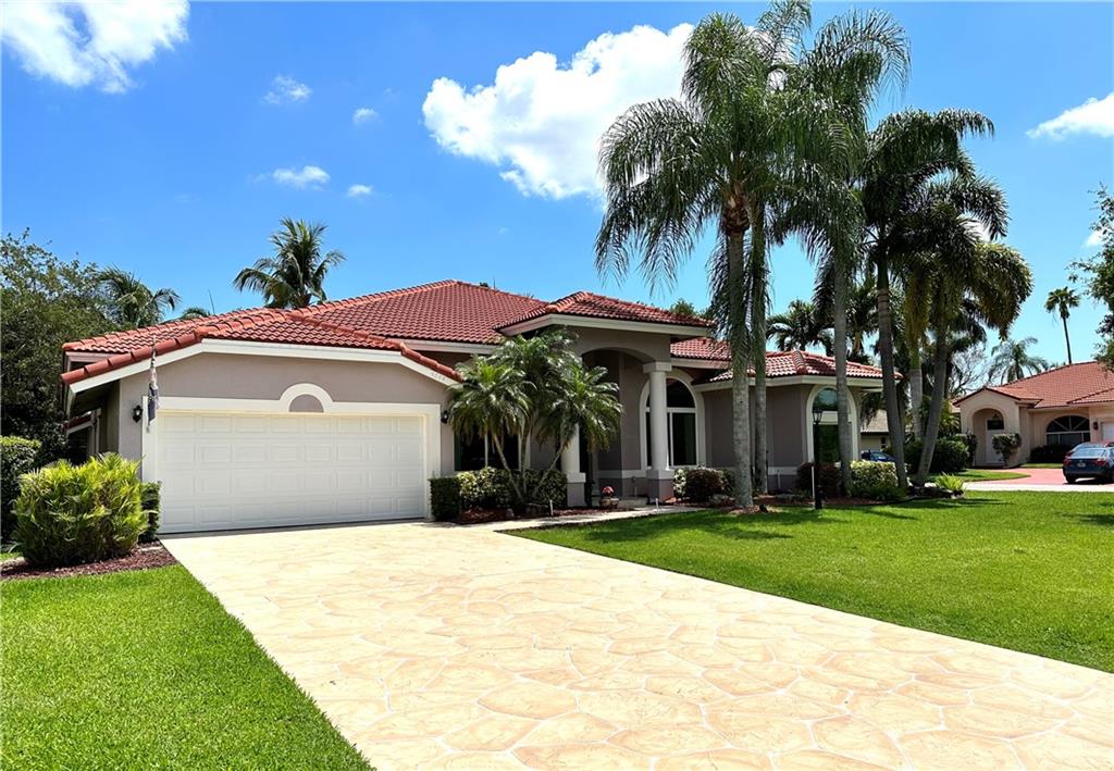 HIDDEN HAMMOCKS ESTATES - Residential