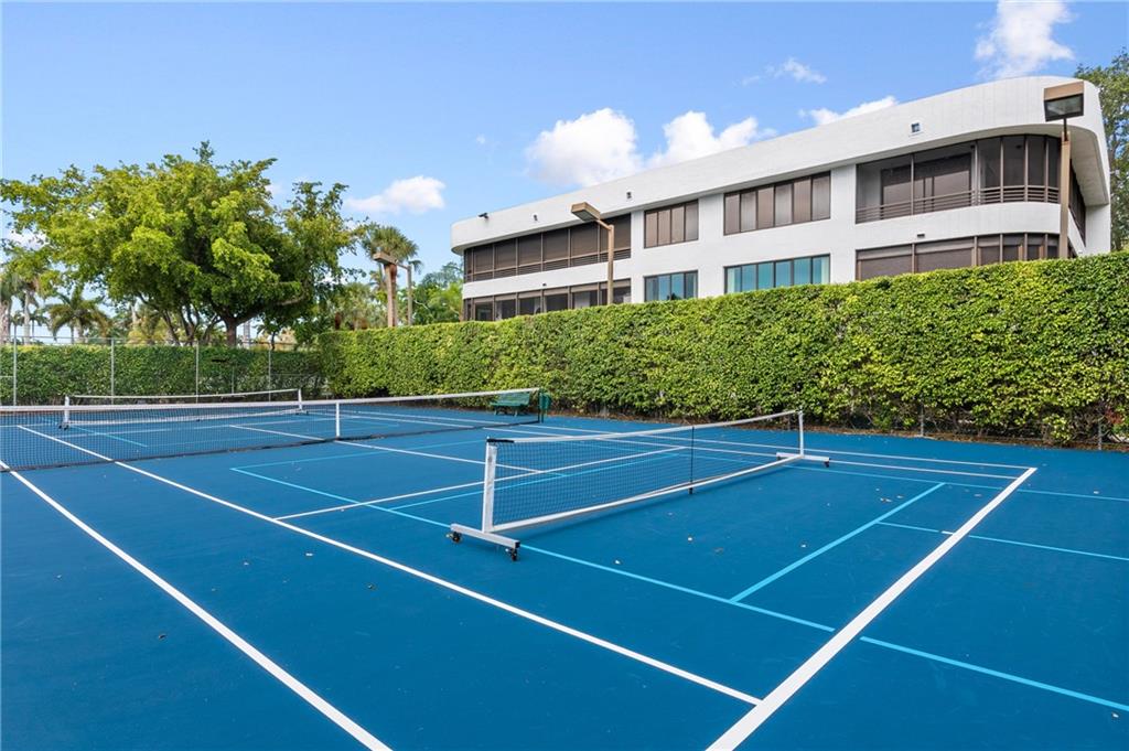 Sheridan By The Beach - Residential