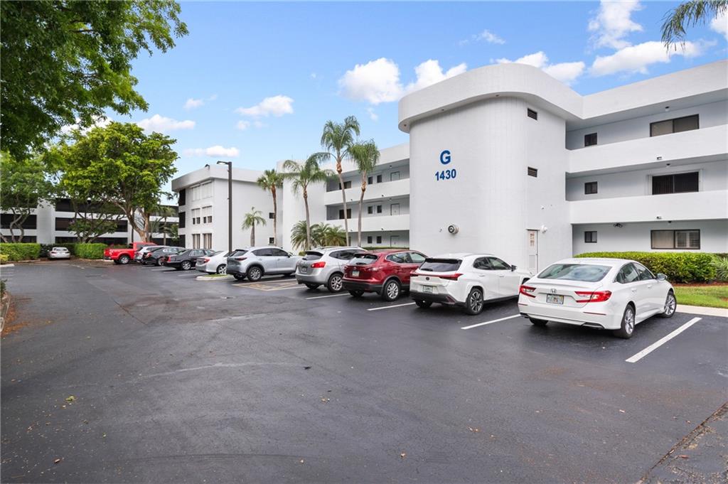 Sheridan By The Beach - Residential