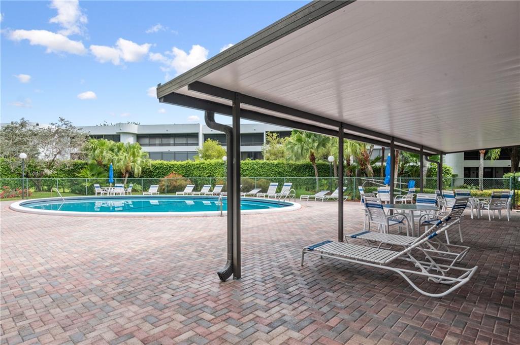 Sheridan By The Beach - Residential