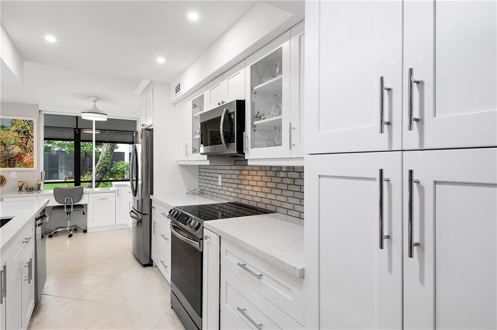 Sheridan By The Beach - Residential