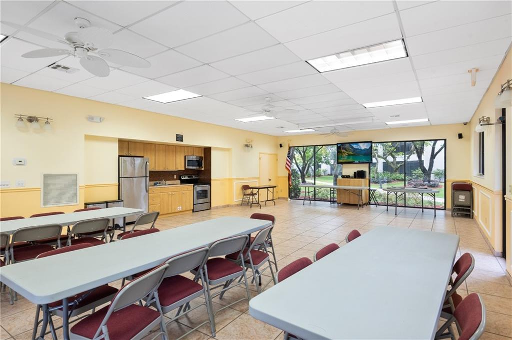 Sheridan By The Beach - Residential