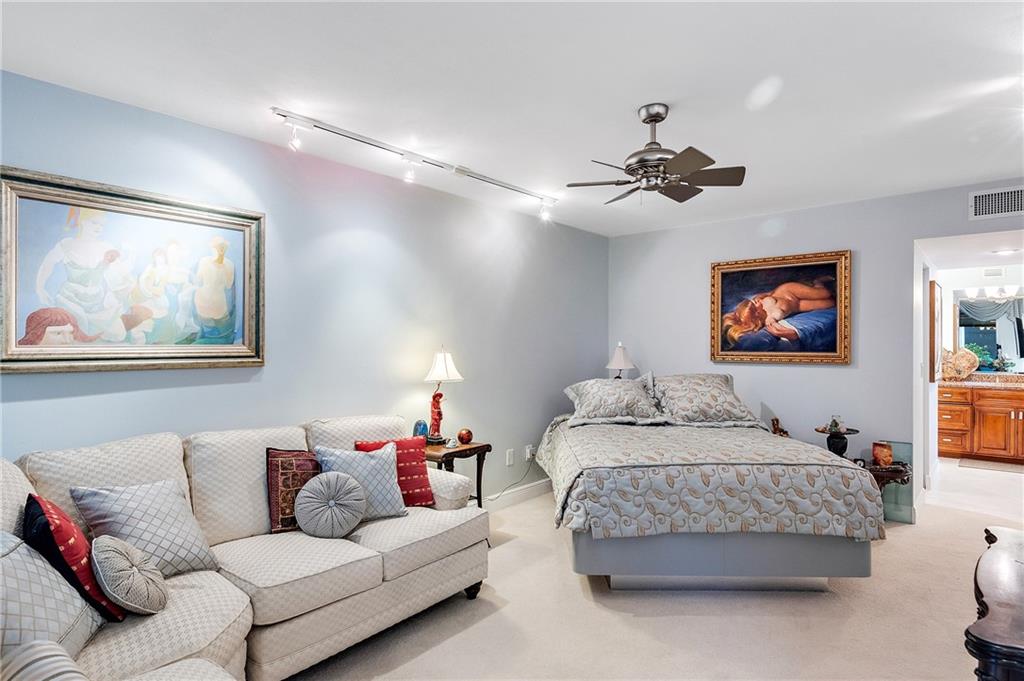 Sheridan By The Beach - Residential