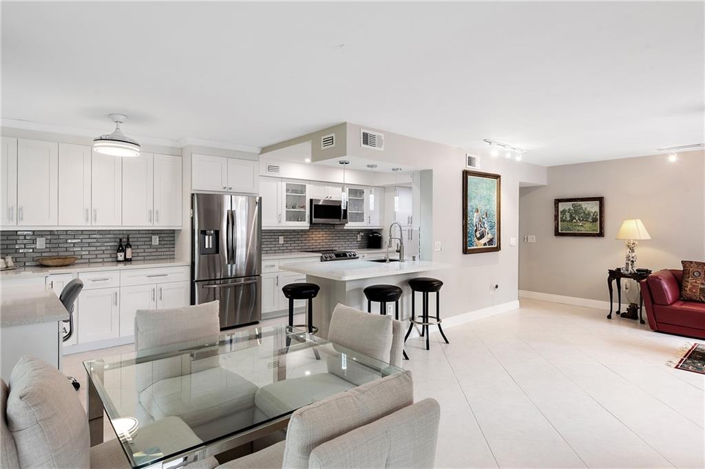 Sheridan By The Beach - Residential