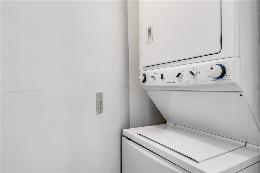 Sheridan By The Beach - Residential