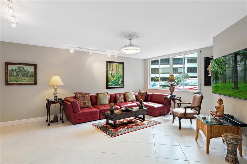 Sheridan By The Beach - Residential