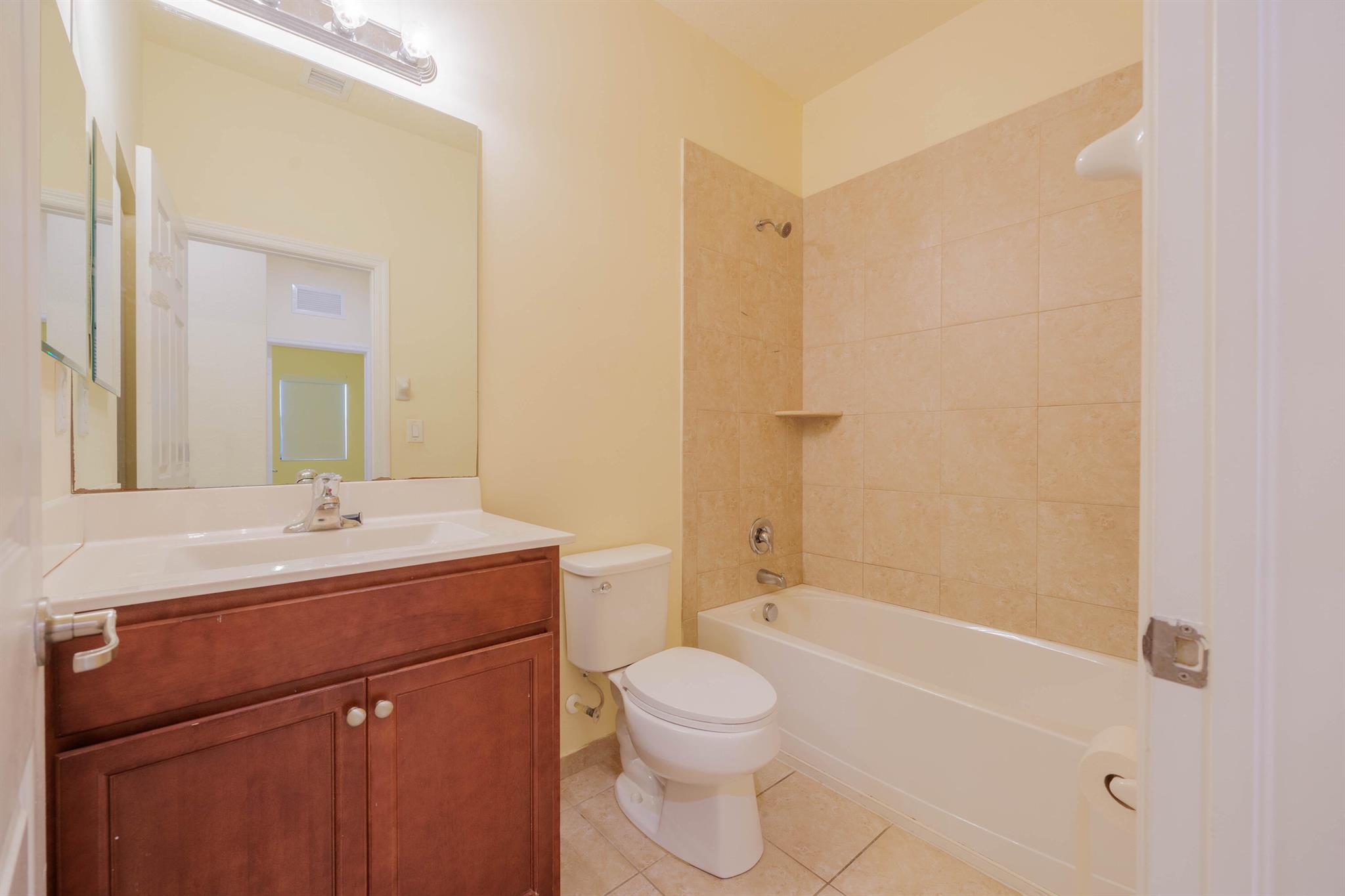 CHELSEA PLACE 181-150 B - Residential Lease