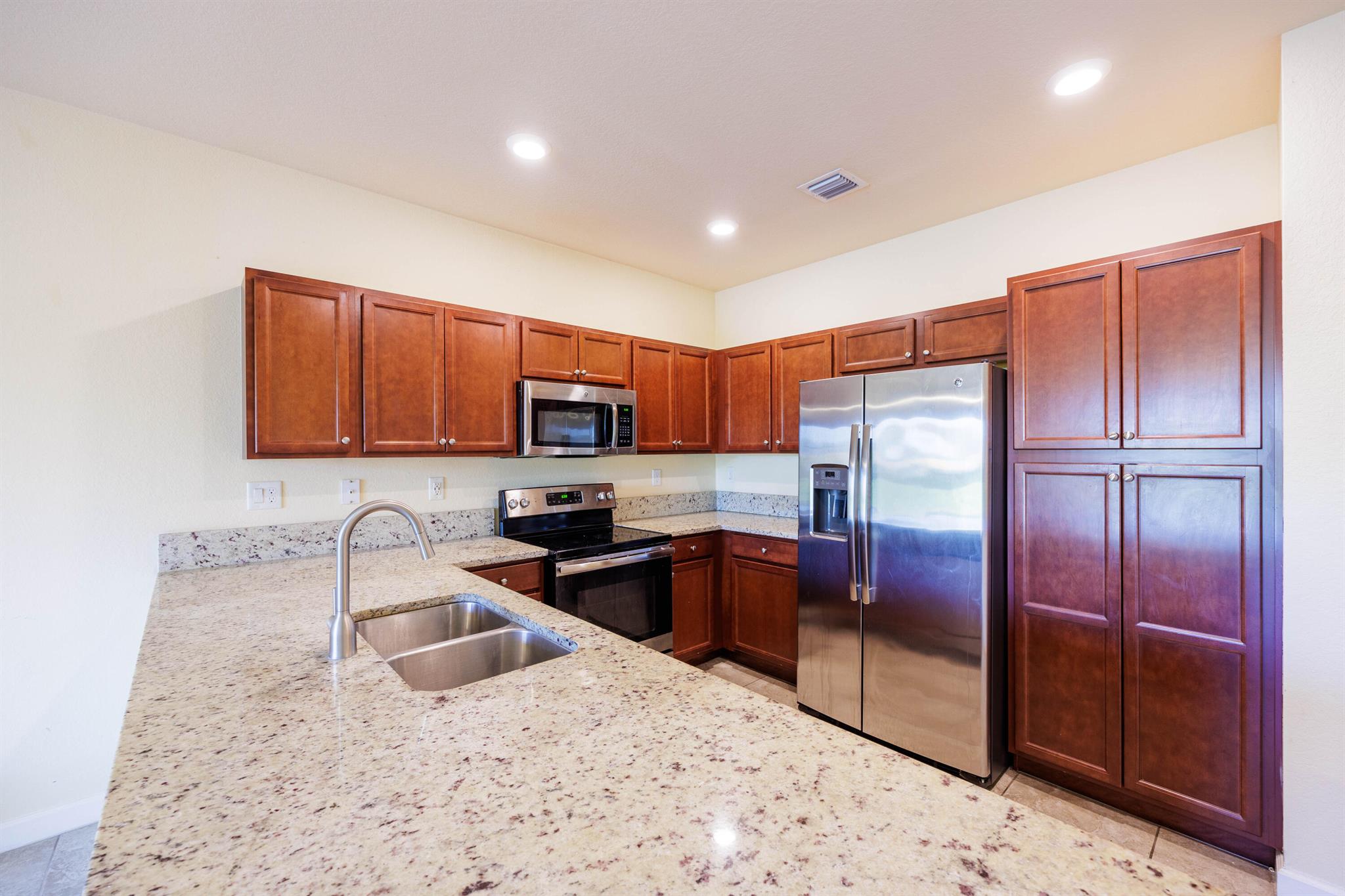 CHELSEA PLACE 181-150 B - Residential Lease