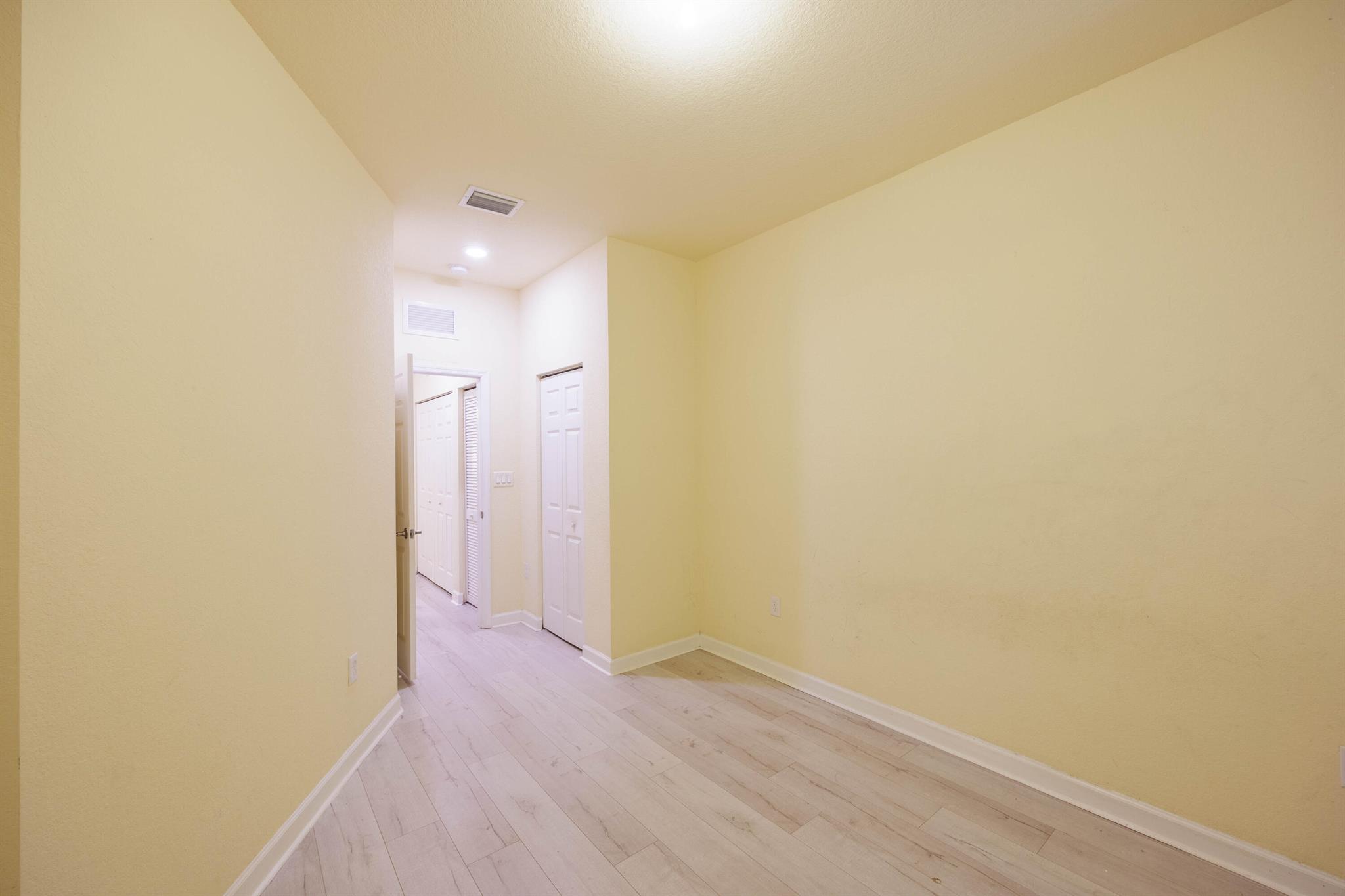 CHELSEA PLACE 181-150 B - Residential Lease