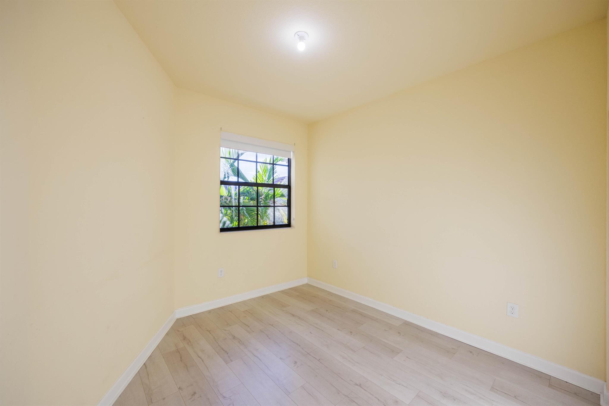 CHELSEA PLACE 181-150 B - Residential Lease