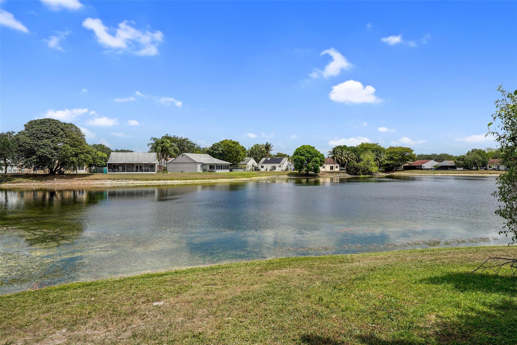 1141 SW 87th Ter