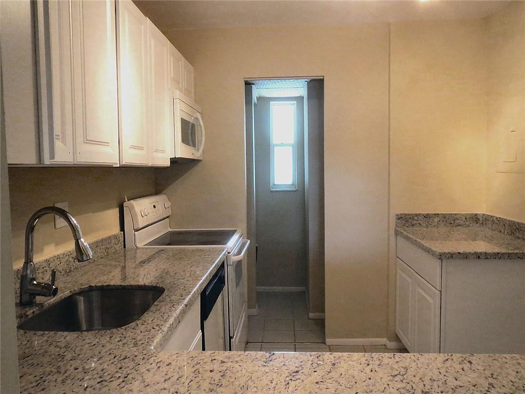 Versailles Gardens - Residential