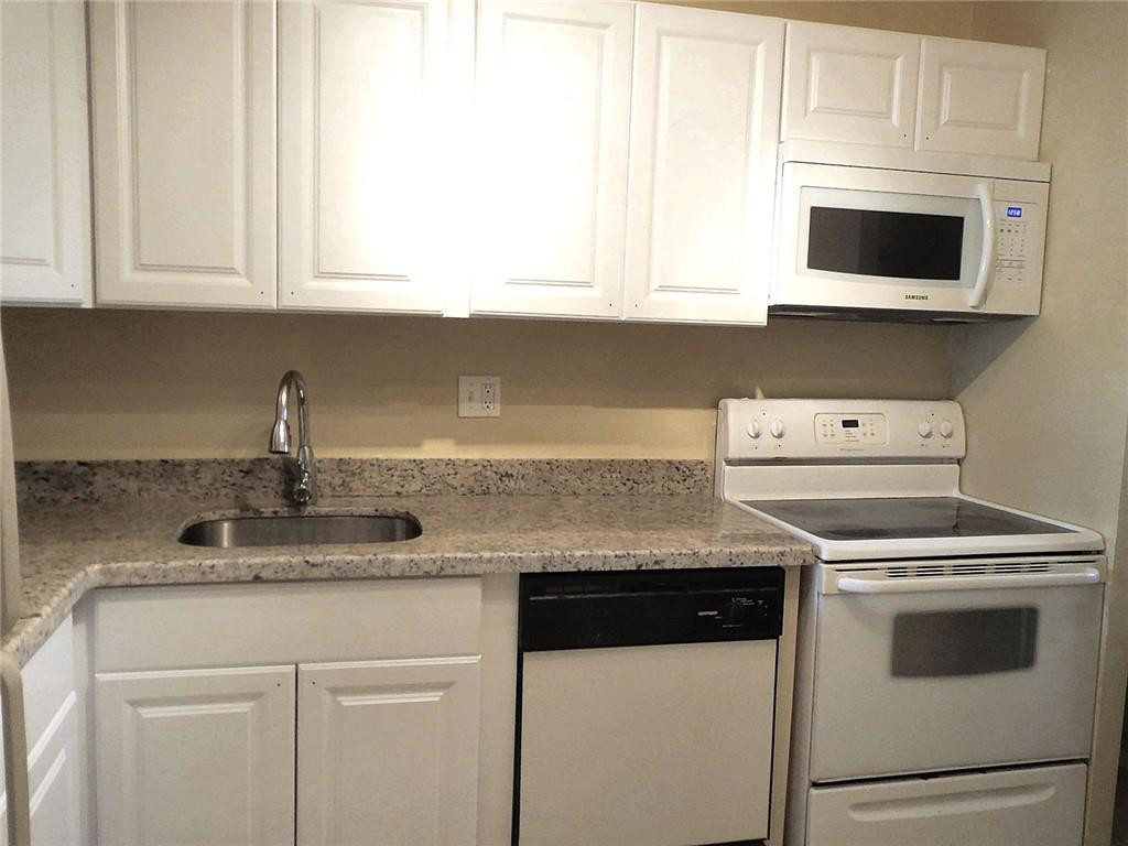 Versailles Gardens - Residential