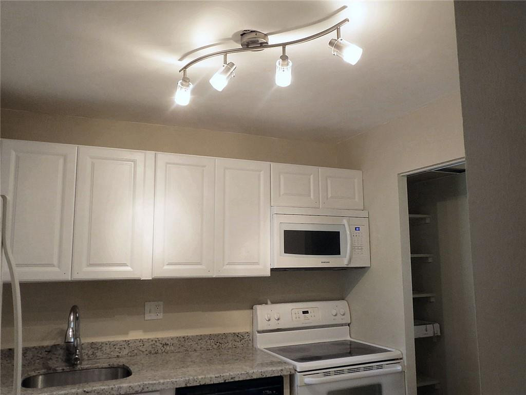 Versailles Gardens - Residential