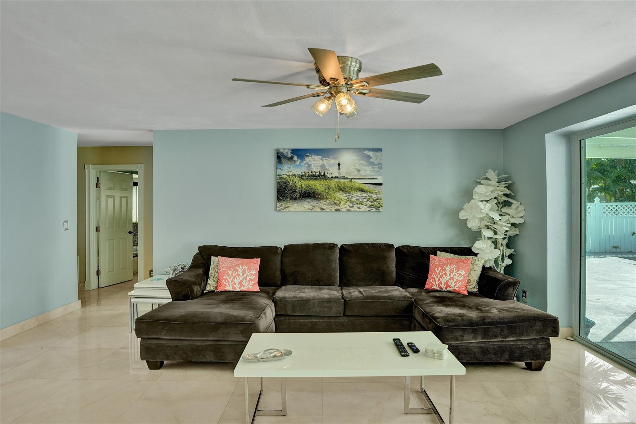 HILLSBORO SHORES SEC - Residential Lease