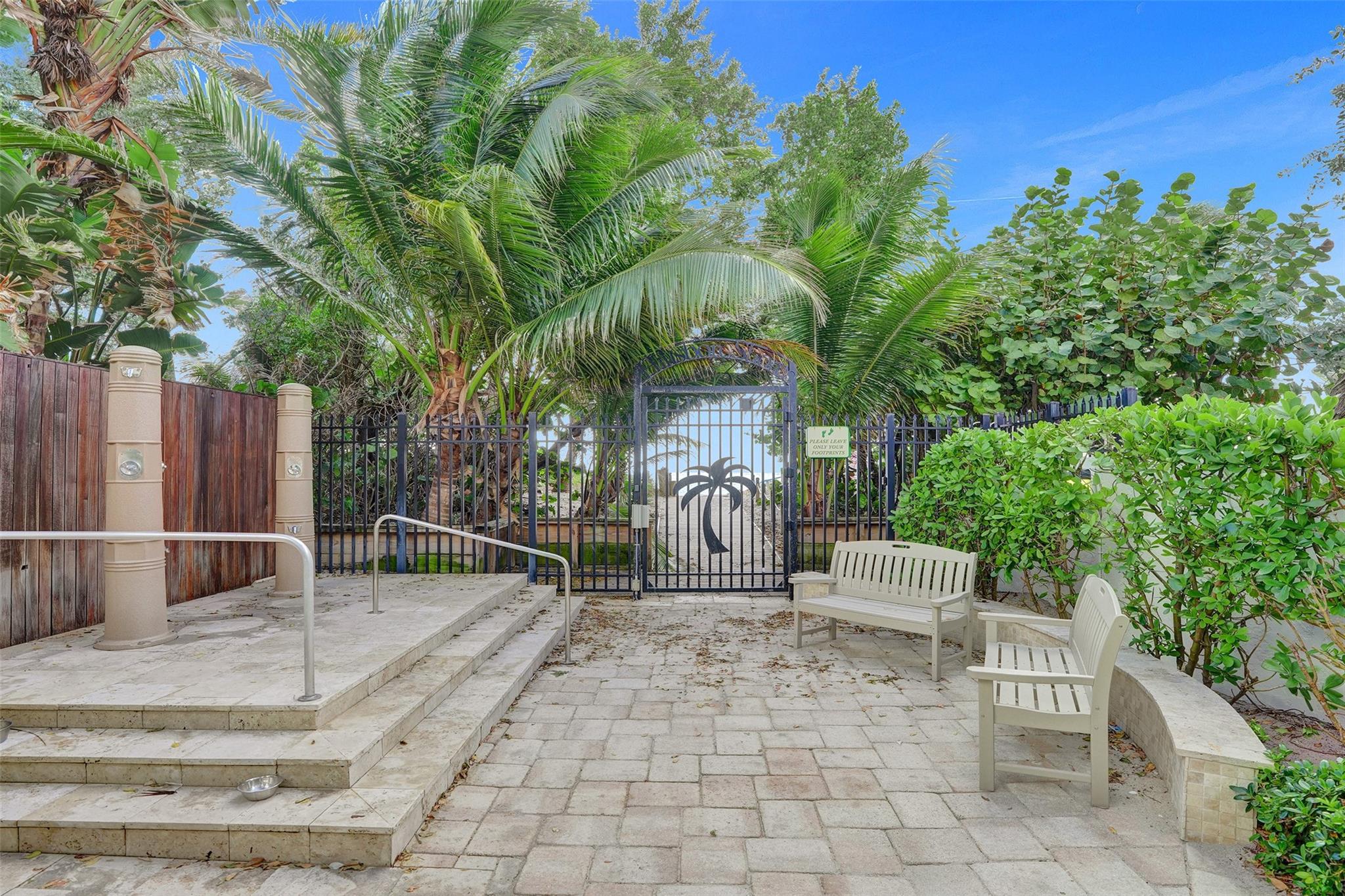 HILLSBORO SHORES SEC - Residential Lease